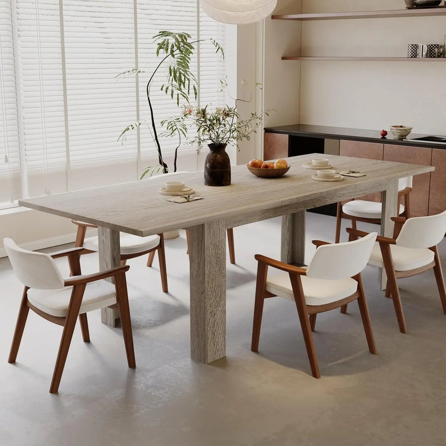 Expandable Oak Dining Table for 6 to 8 People