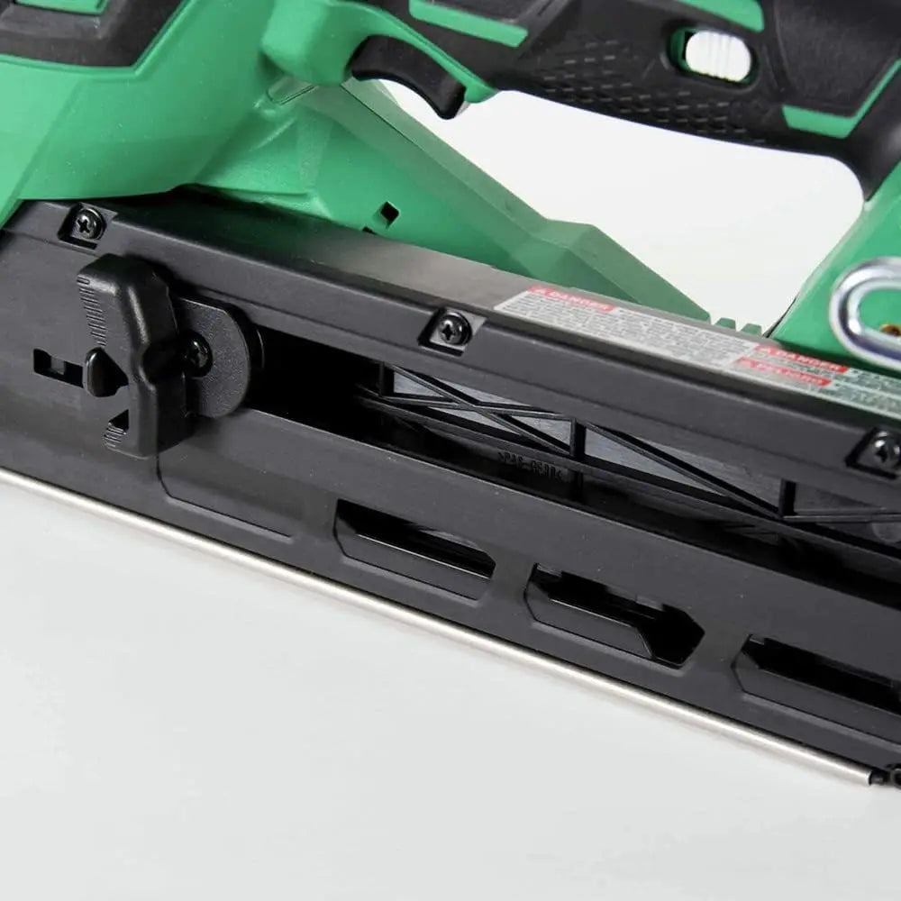Cordless 18V Framing Nailer: Kit Accepts 2-Inch to 3-1/2-Inch Clipped